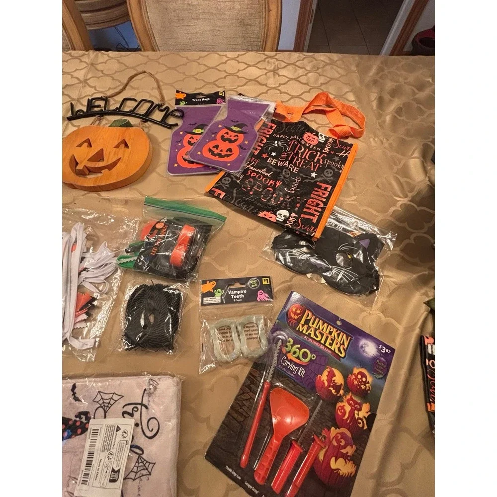Halloween Party Favors Large Lot : Trick or Treat, Bags Sign Masks Accessories